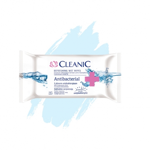 Освежающие салфетки Cleanic Antibacterial